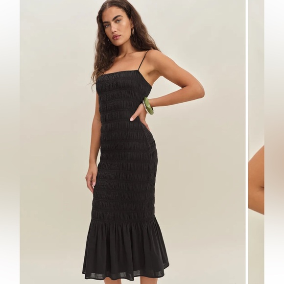 Reformation Seren Dress Black Size 4 Midi Square Neck Shirring Ruffled Hem Small - Picture 2 of 16